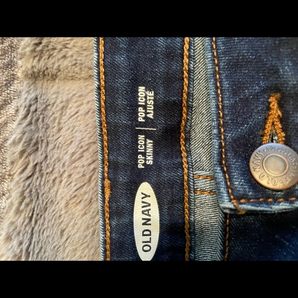 Old Navy Jeans - Picture 2 of 3